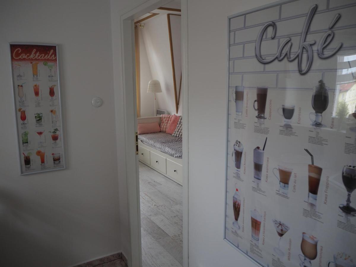 Apartamenty Kocham Morze ชวีโนวิชแจ ภายนอก รูปภาพ