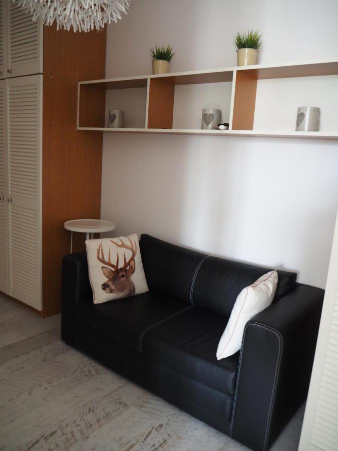 Apartamenty Kocham Morze ชวีโนวิชแจ ภายนอก รูปภาพ