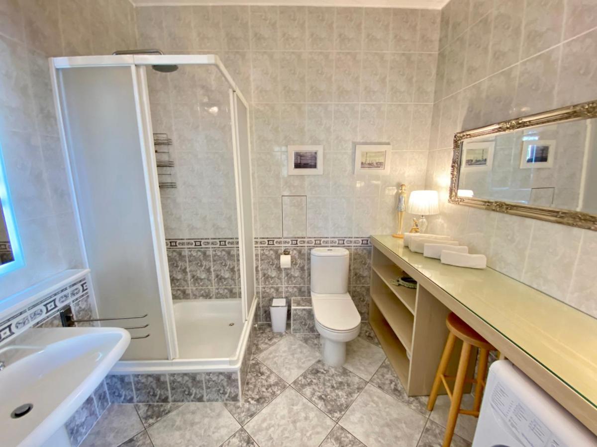 Apartamenty Kocham Morze ชวีโนวิชแจ ภายนอก รูปภาพ