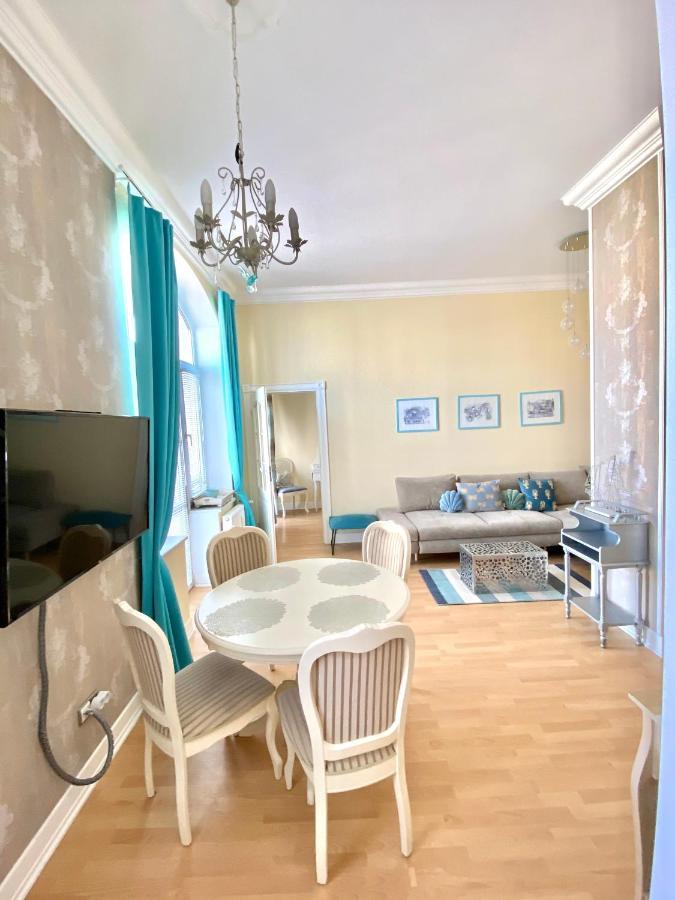 Apartamenty Kocham Morze ชวีโนวิชแจ ภายนอก รูปภาพ