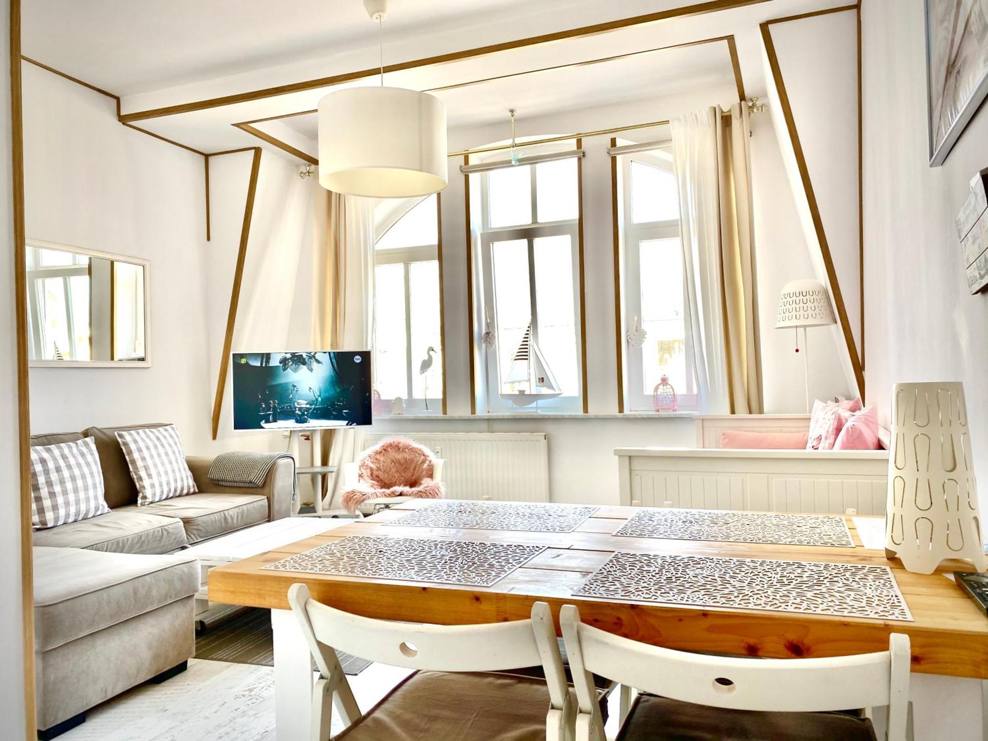 Apartamenty Kocham Morze ชวีโนวิชแจ ภายนอก รูปภาพ